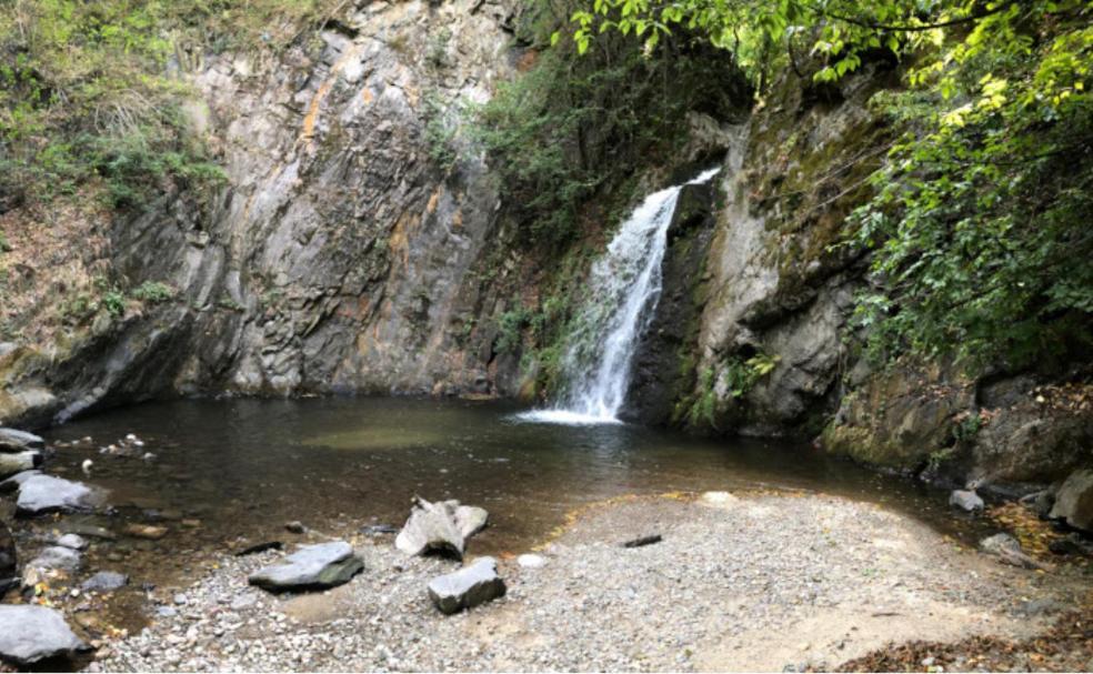 Отель La Gradina Mehadia Экстерьер фото